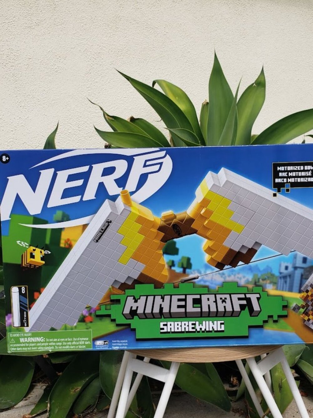 NEW NERF Minecraft Sabrewing Motorized Blaster Bow Dart Gun Outdoor Games Unleas